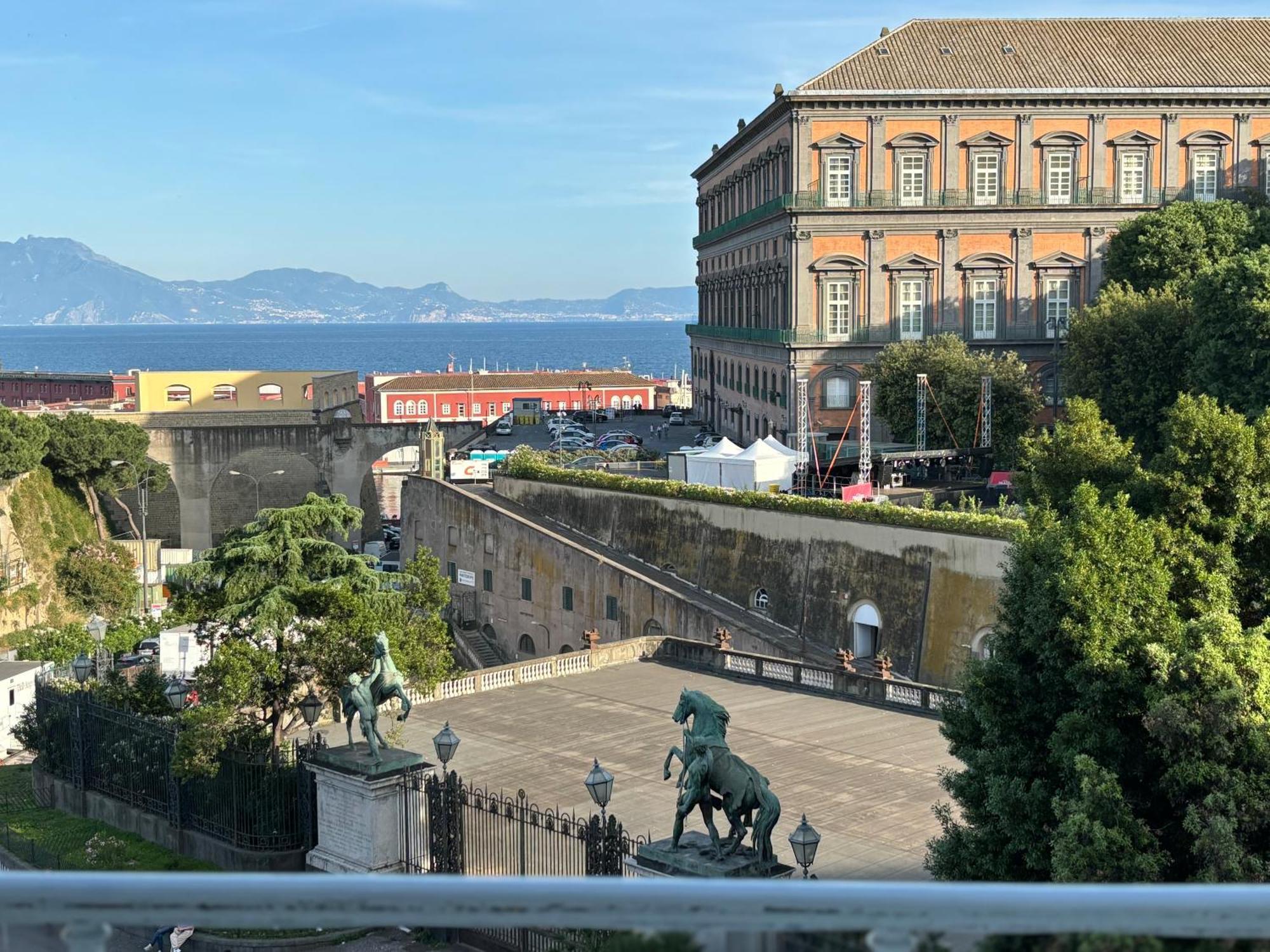 Il Mastio Guesthouse Napoli Ngoại thất bức ảnh