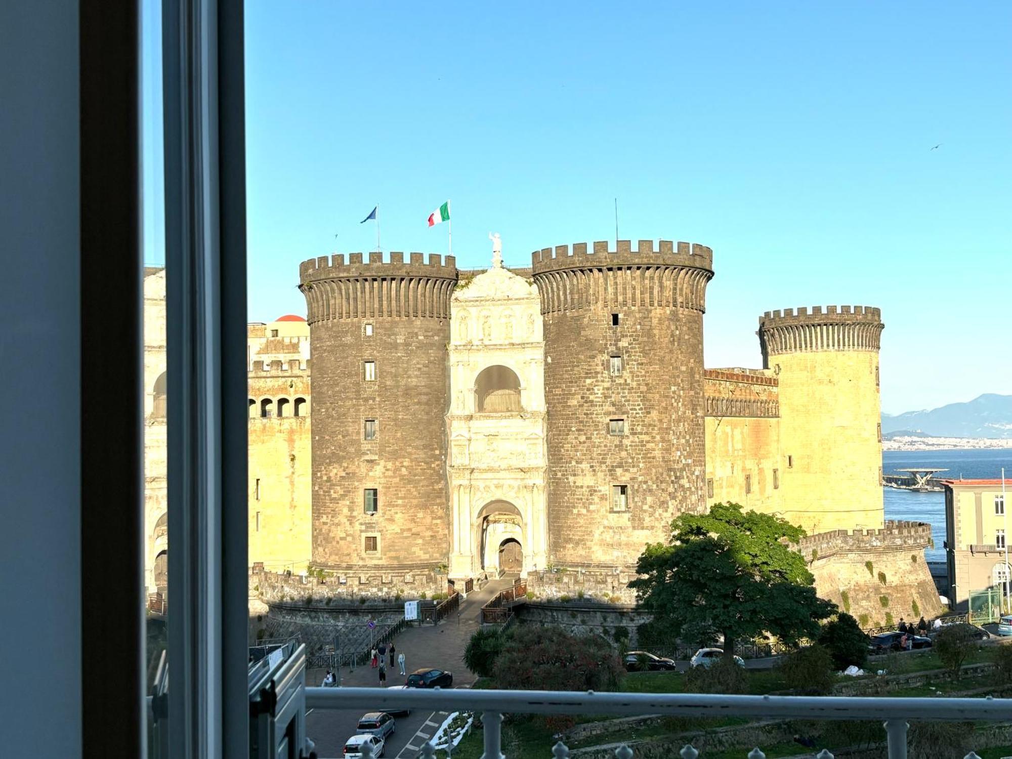 Il Mastio Guesthouse Napoli Ngoại thất bức ảnh