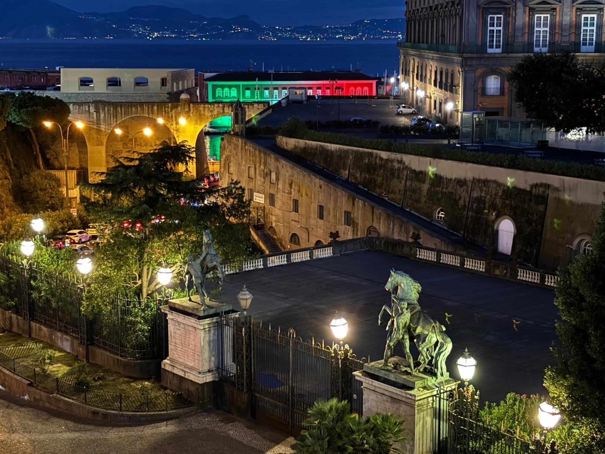 Il Mastio Guesthouse Napoli Ngoại thất bức ảnh